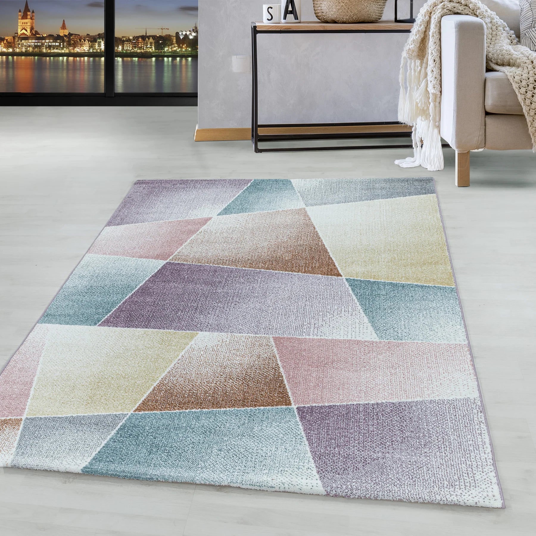 Kurzflor Teppich – Mehrfarbiges Design für ein Abstraktes und Geometrisches Wohnzimmerambiente
