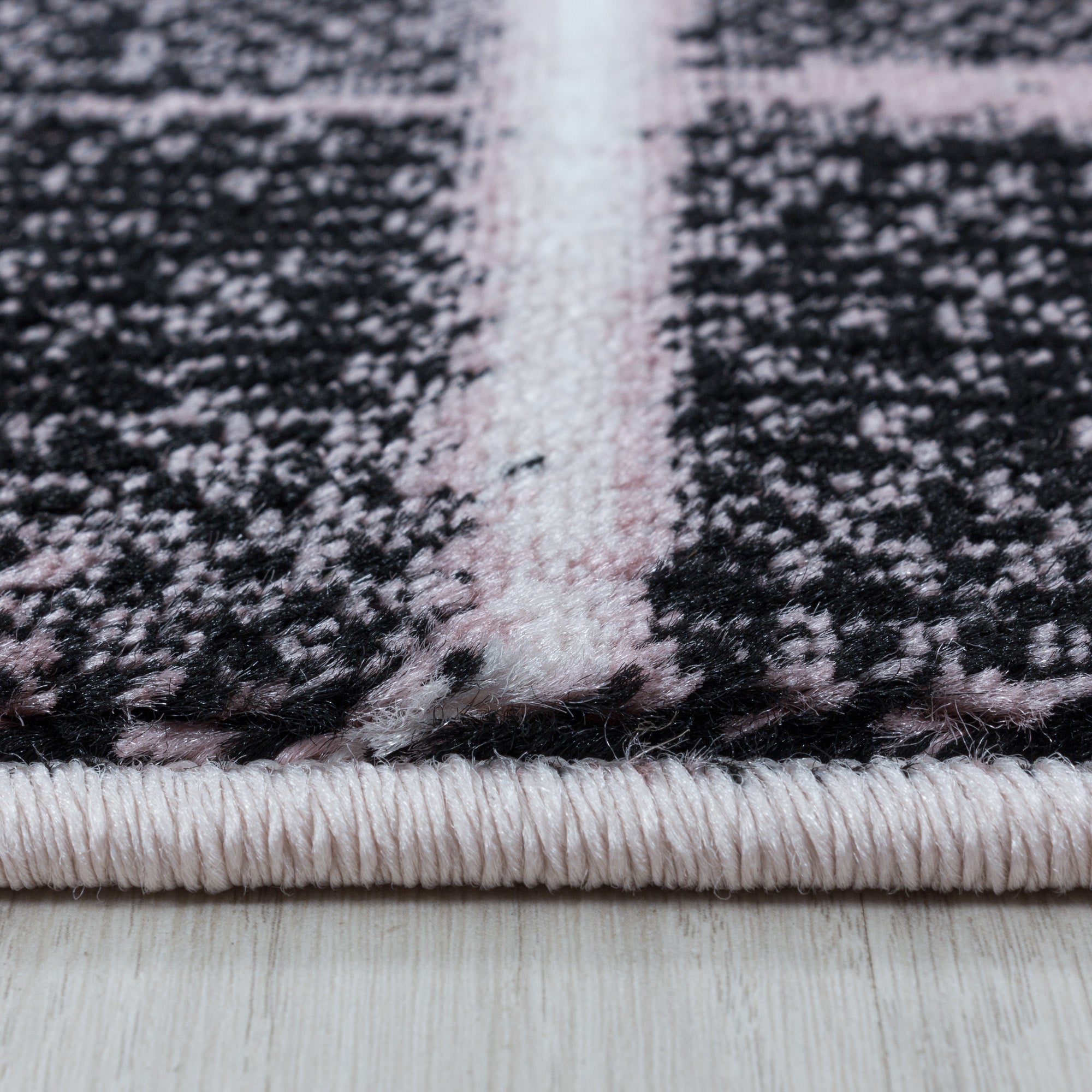 Kurzflor Design Teppich Wohnzimmerteppich Gitter Muster Soft Flor Pink