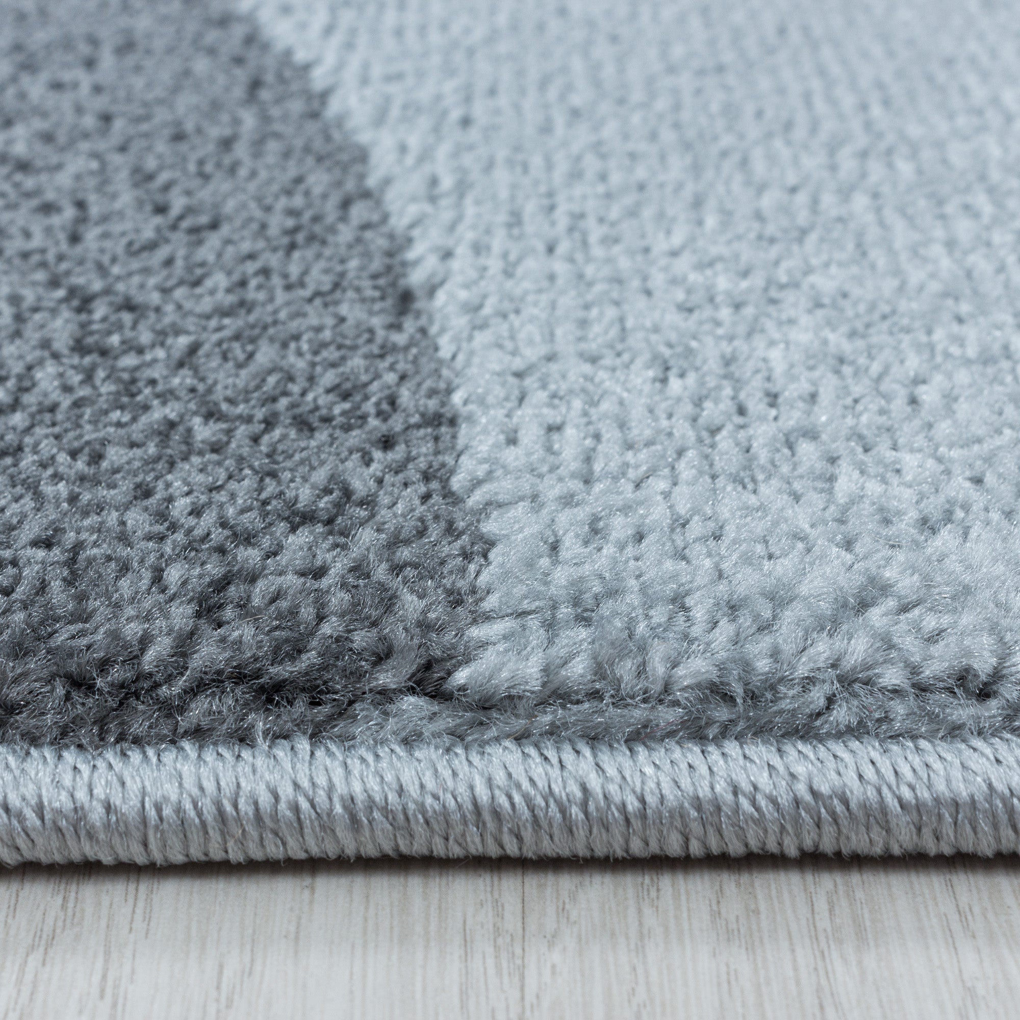 Kurzflor Design Teppich Wohnzimmerteppich Zipcode Muster Abstrakt Soft Flor Blau