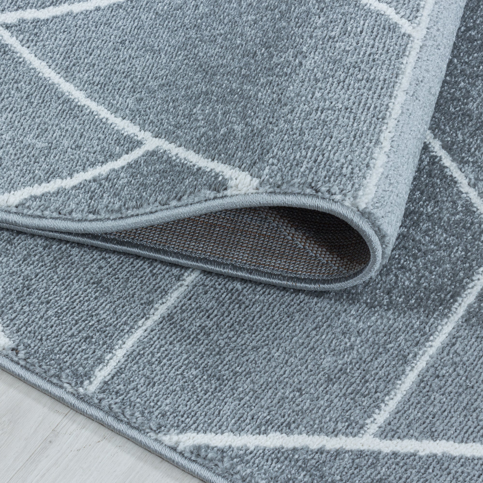 Kurzflor Design Teppich Wohnzimmerteppich Geometrisches Muster Linien Grau