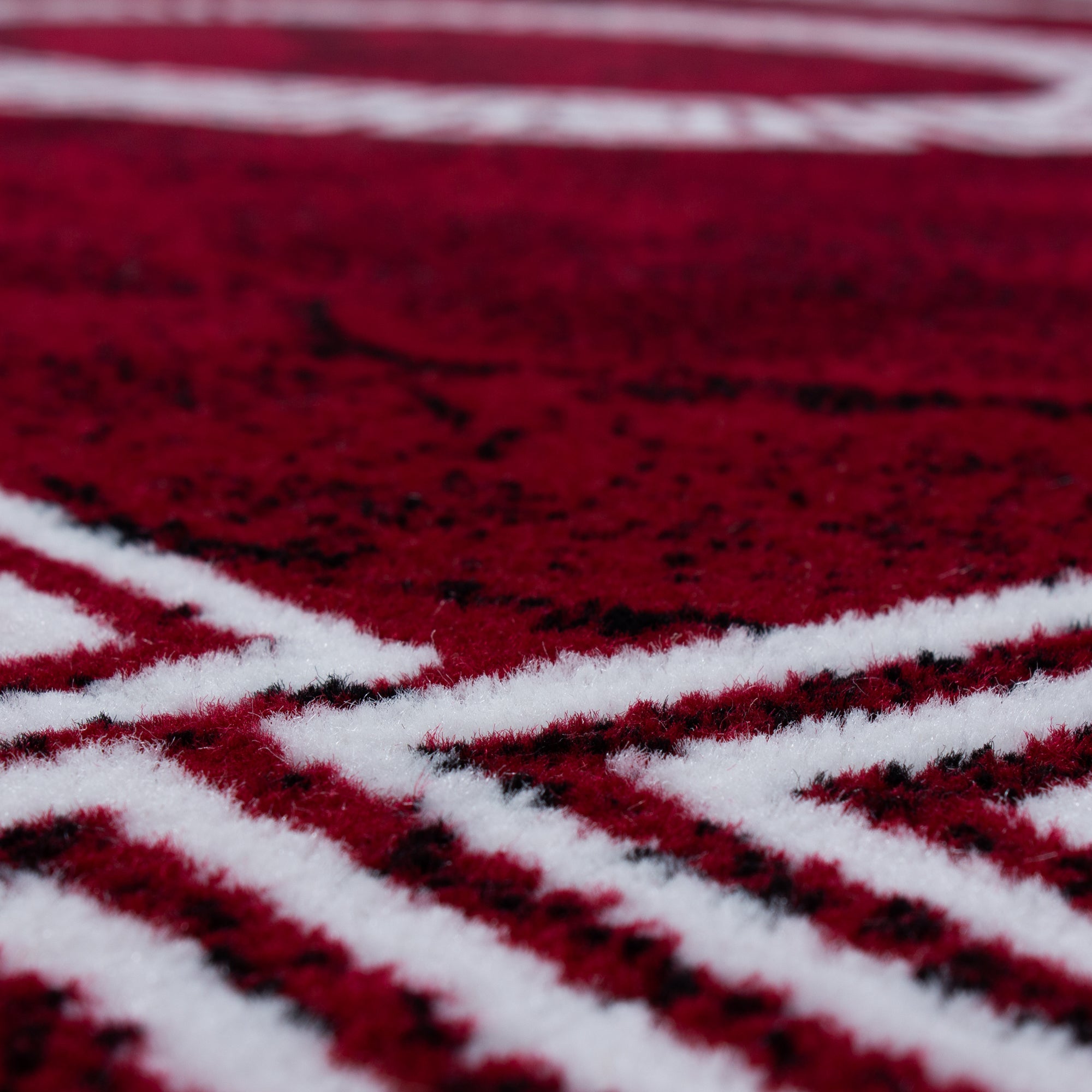 Kurzflor Design Teppich Griechisches Ornament Muster Troja Rot Schwarz Meliert